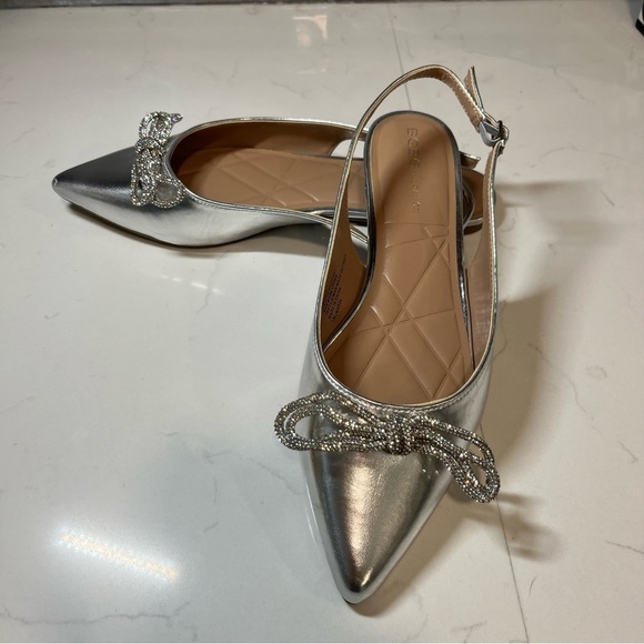 New BCBGeneration Kristin Silver Metallic Rhinestone Bow Slingback Flats 8 - Picture 9 of 10